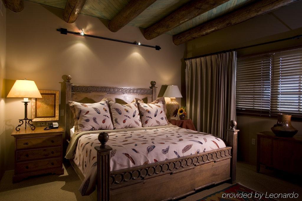 The Hacienda & Spa Hotel Santa Fe Room photo